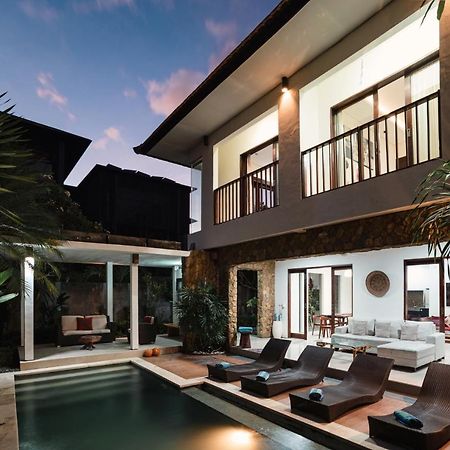 Villa C31 Seminyak Экстерьер фото