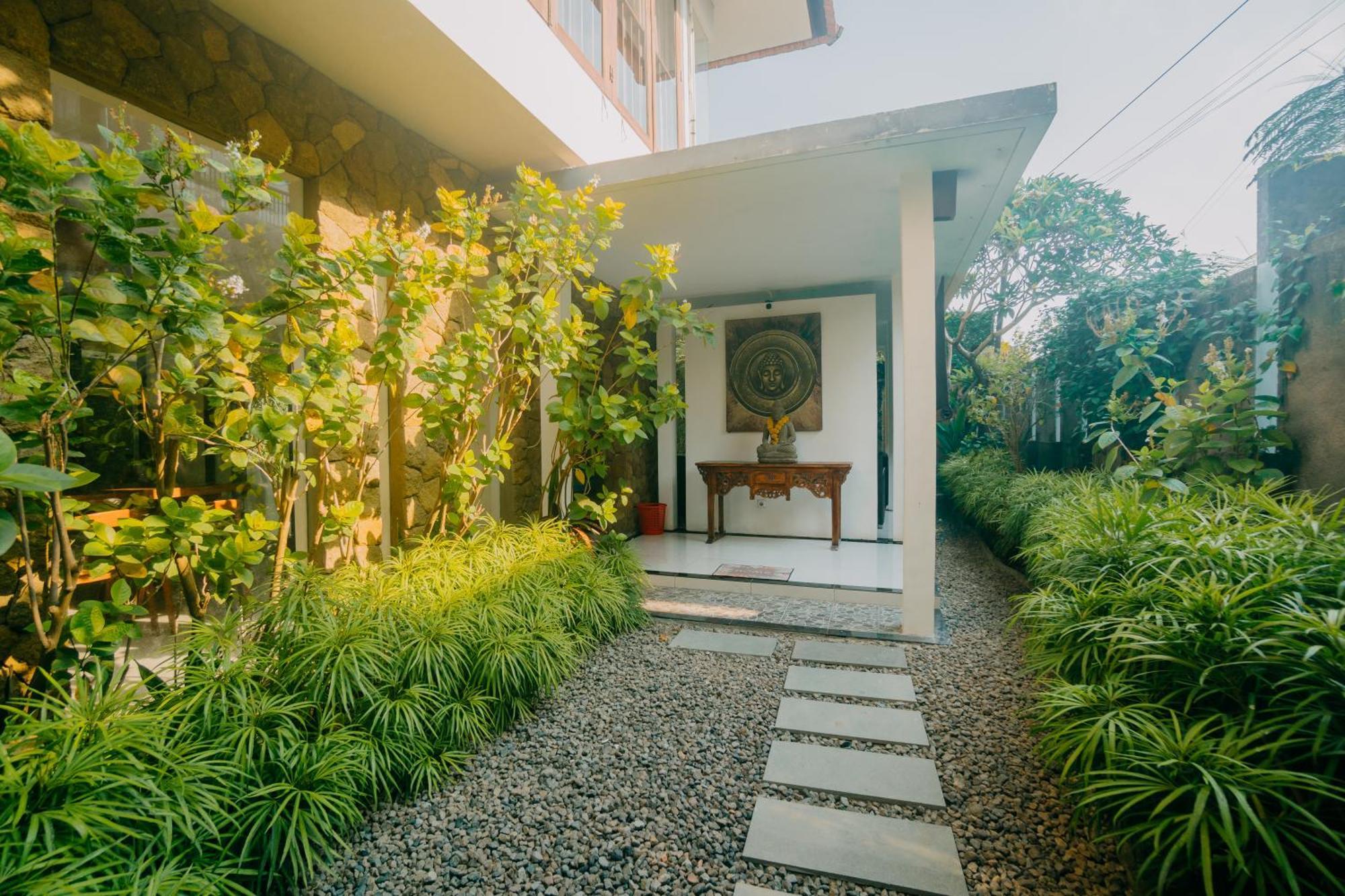 Villa C31 Seminyak Экстерьер фото